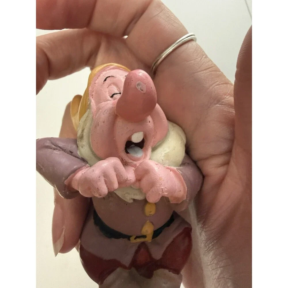 Disney Snow White Seven Dwarfs Sitter Resin Figurines Musicians Flower Pot Lot 3
